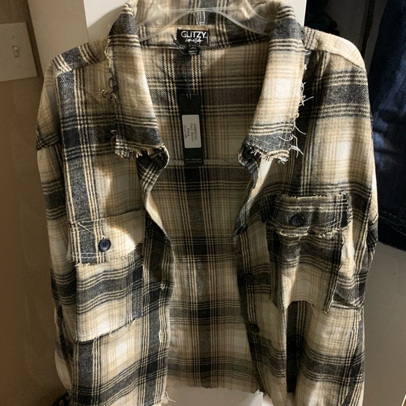 Glitzy Girl Black Plaid Shacket - Picture 2 of 8